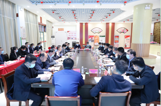 全市物业领域工作提升交流座谈会 在凯发K8国际首页 鈥 兴河湾小区召开